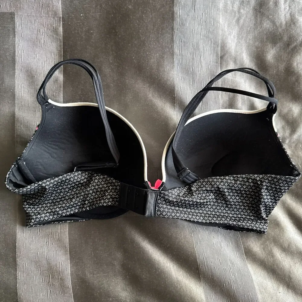 VICTORIA'S SECRET Black Cream Very Sexy Polka Dot Pink Bow Push Up Bra Size 38D